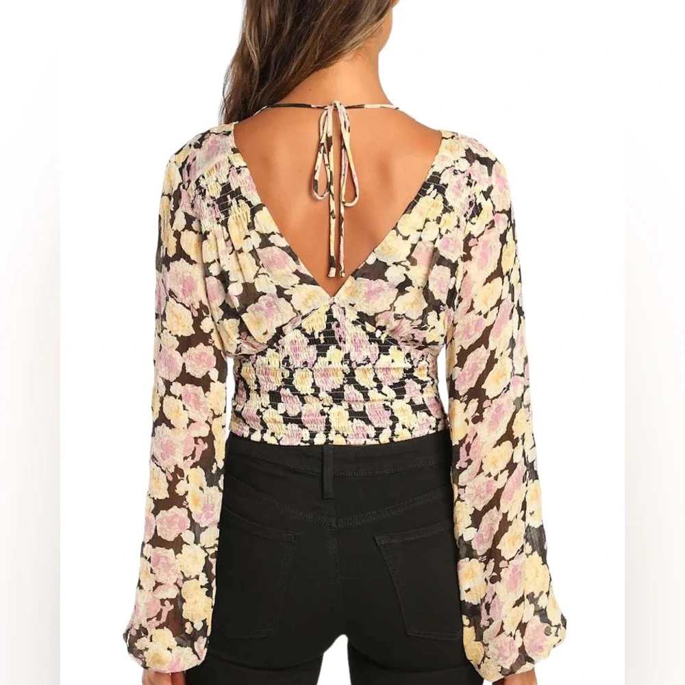 Lulus Romantic Impression Black Floral Smocked Tie Back Cropped Top - M - Picture 3 of 15